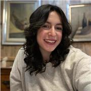 Sei alla ricerca di una ragazza che possa aiutare tuo figlio nello studio e nei compiti? Contattami, sono Anastasia!